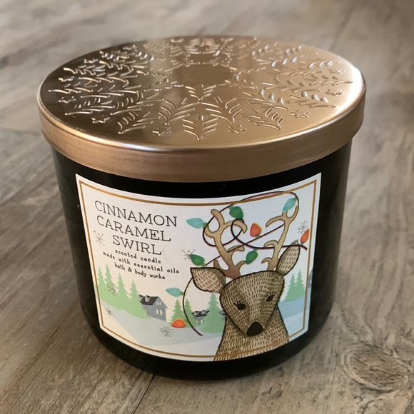 Bath & Body Works Other - Cinnamon Caramel Swirl Candle
